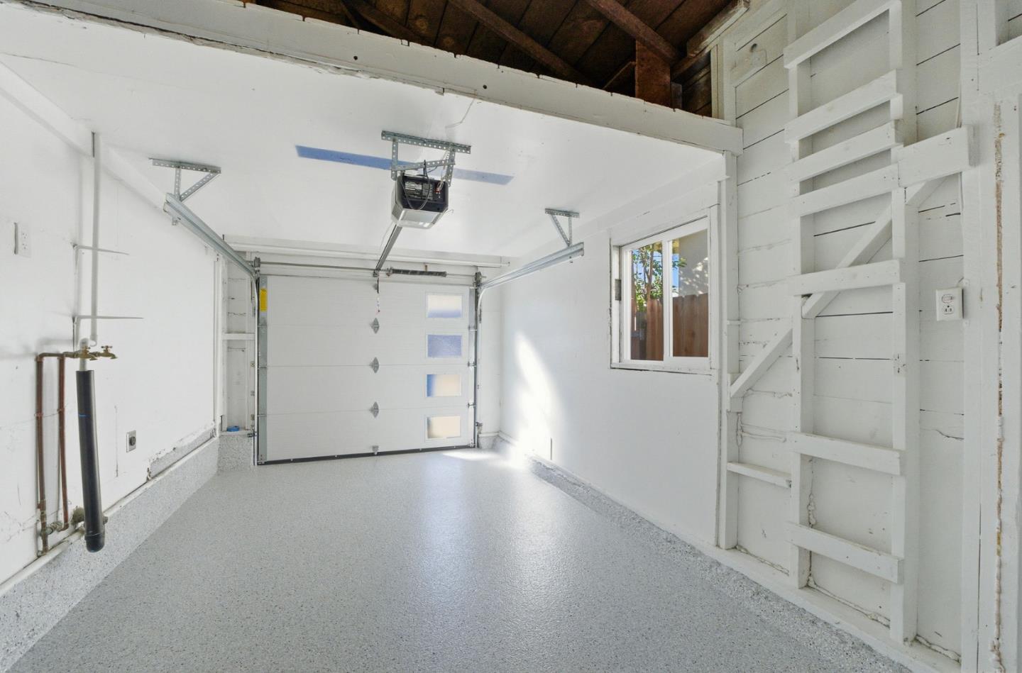 Detail Gallery Image 20 of 24 For 316 N Kingston St, San Mateo,  CA 94401 - 3 Beds | 2 Baths