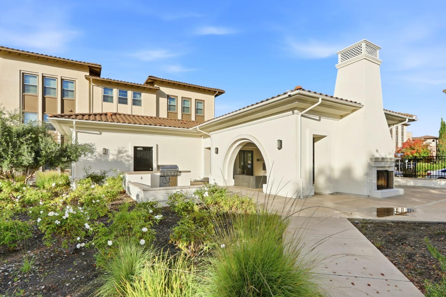 Detail Gallery Image 36 of 43 For 975 Cassia Pl, San Jose,  CA 95131 - 3 Beds | 3/1 Baths