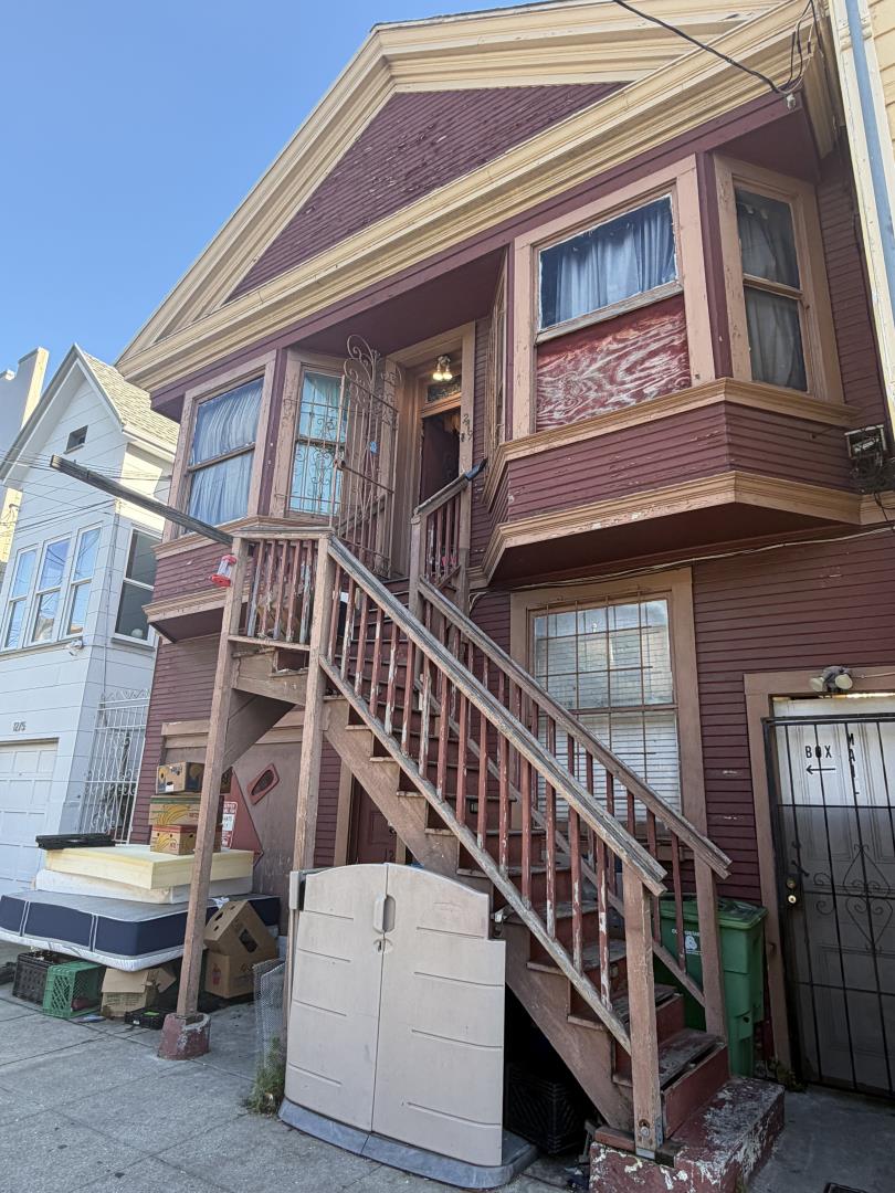 Detail Gallery Image 2 of 2 For 1279 Florida St, San Francisco,  CA 94110 - – Beds | – Baths