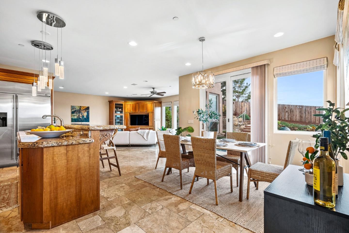 Detail Gallery Image 11 of 61 For 69 Crest Dr, La Selva Beach,  CA 95076 - 4 Beds | 3/1 Baths