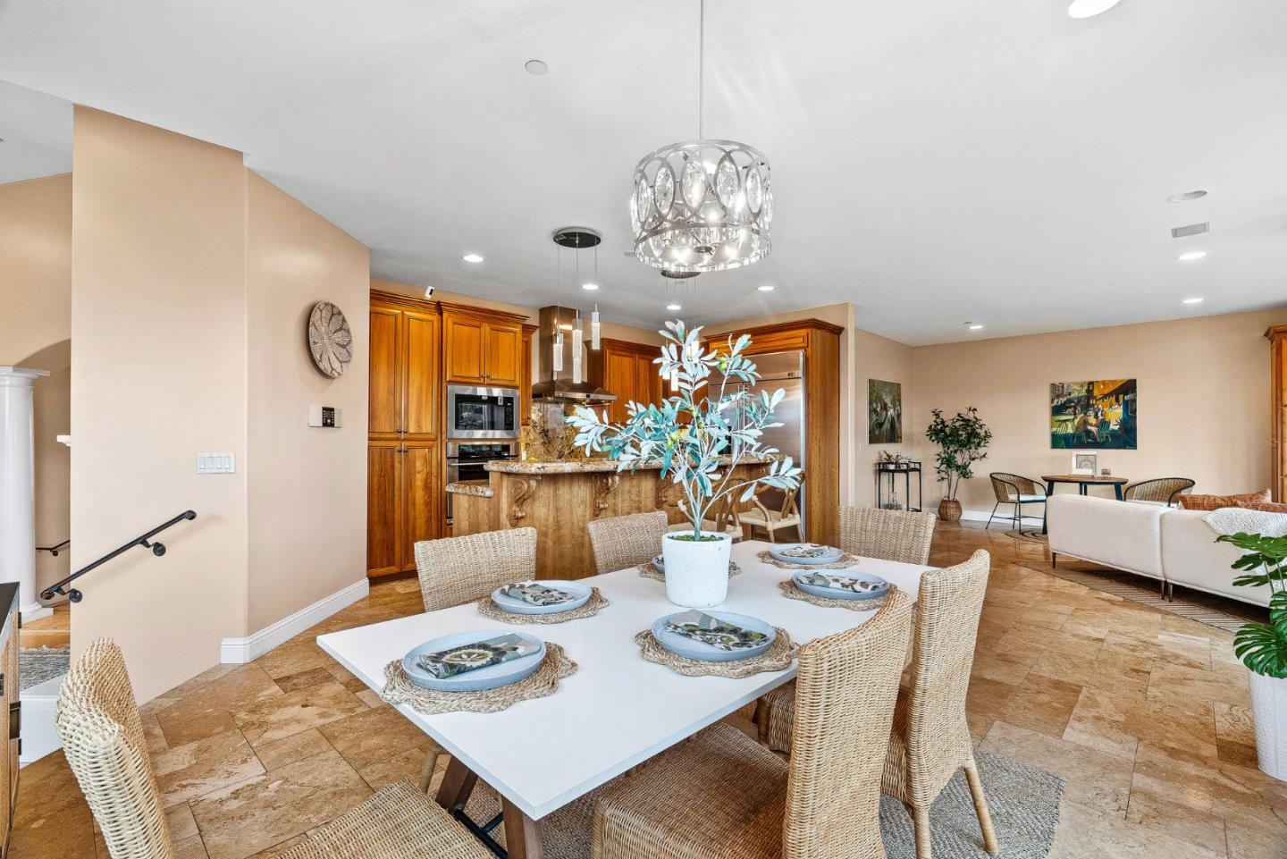 Detail Gallery Image 12 of 61 For 69 Crest Dr, La Selva Beach,  CA 95076 - 4 Beds | 3/1 Baths