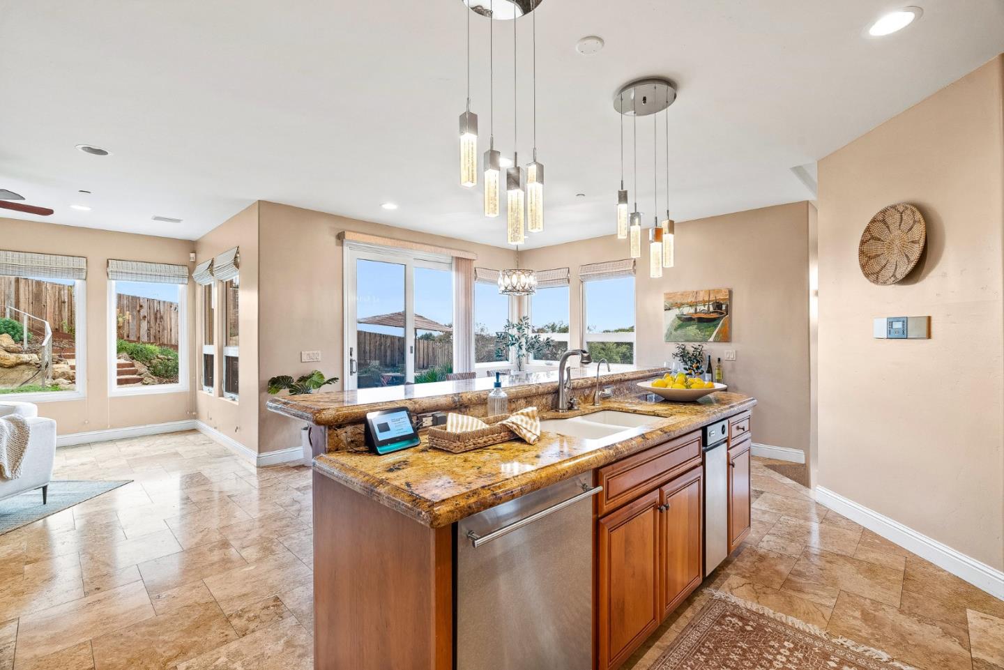 Detail Gallery Image 16 of 61 For 69 Crest Dr, La Selva Beach,  CA 95076 - 4 Beds | 3/1 Baths