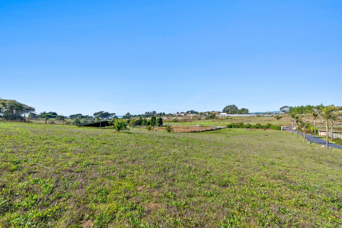 Detail Gallery Image 50 of 61 For 69 Crest Dr, La Selva Beach,  CA 95076 - 4 Beds | 3/1 Baths