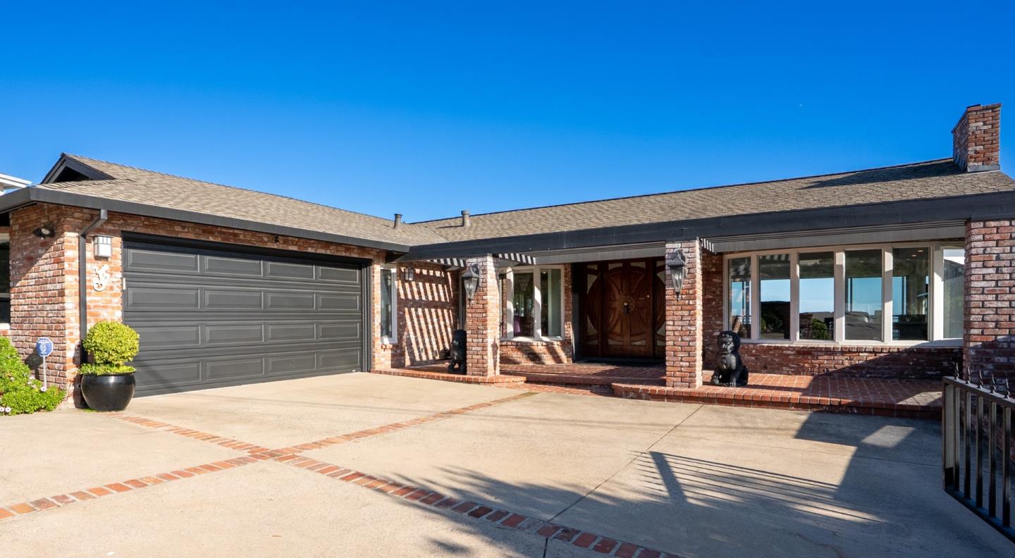 Detail Gallery Image 12 of 56 For 902 Laurent St, Santa Cruz,  CA 95060 - 3 Beds | 2/1 Baths