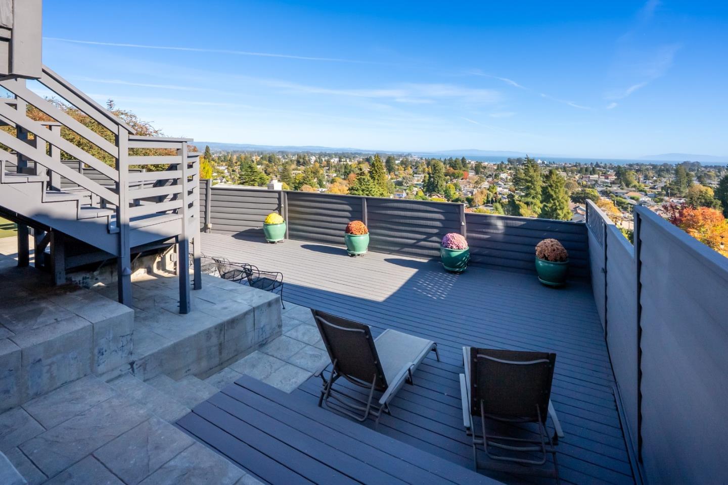 Detail Gallery Image 15 of 56 For 902 Laurent St, Santa Cruz,  CA 95060 - 3 Beds | 2/1 Baths