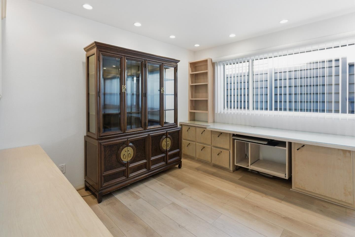 Detail Gallery Image 41 of 56 For 902 Laurent St, Santa Cruz,  CA 95060 - 3 Beds | 2/1 Baths