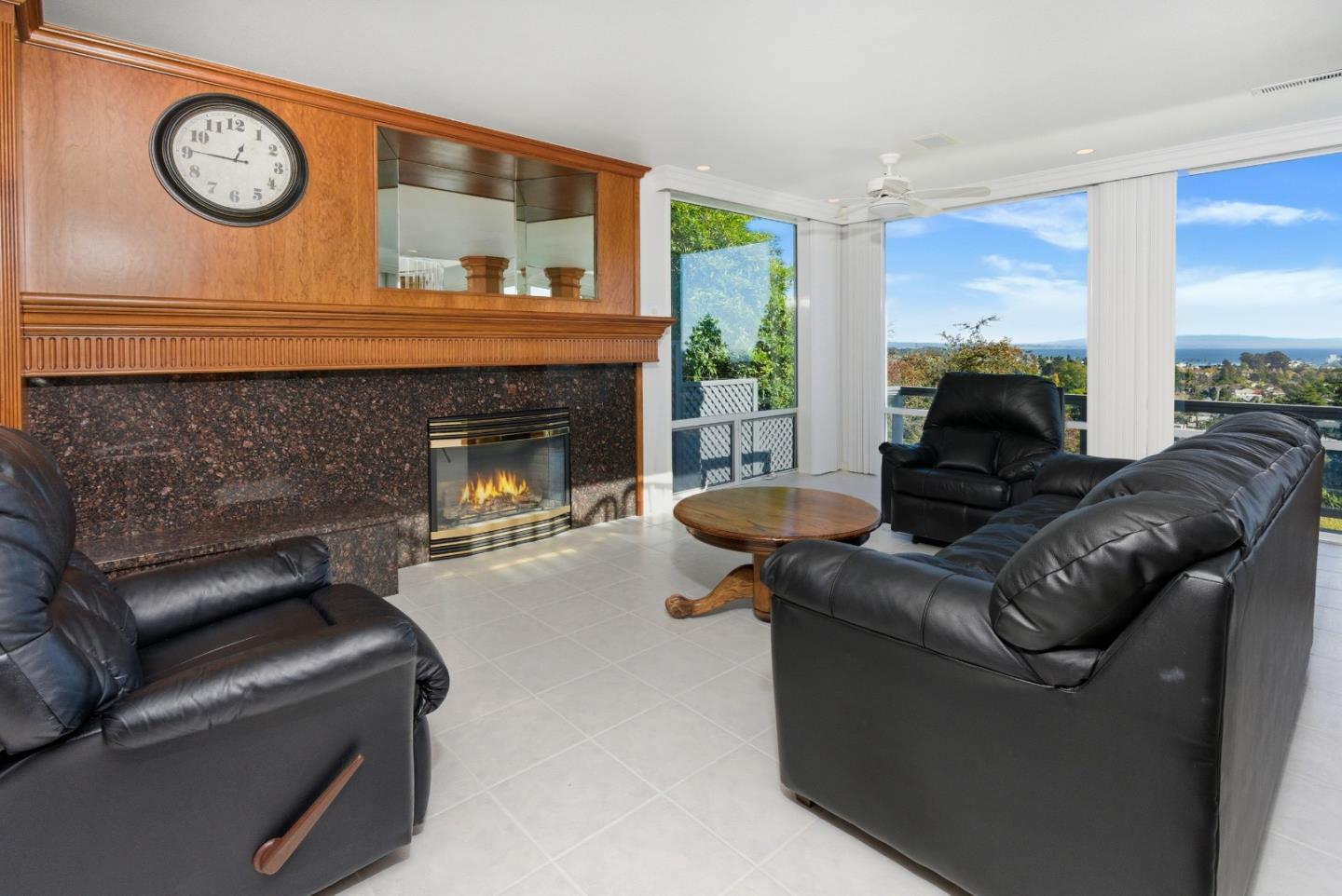 Detail Gallery Image 46 of 56 For 902 Laurent St, Santa Cruz,  CA 95060 - 3 Beds | 2/1 Baths