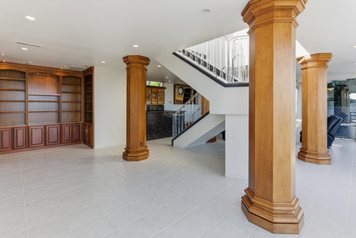 Detail Gallery Image 48 of 56 For 902 Laurent St, Santa Cruz,  CA 95060 - 3 Beds | 2/1 Baths