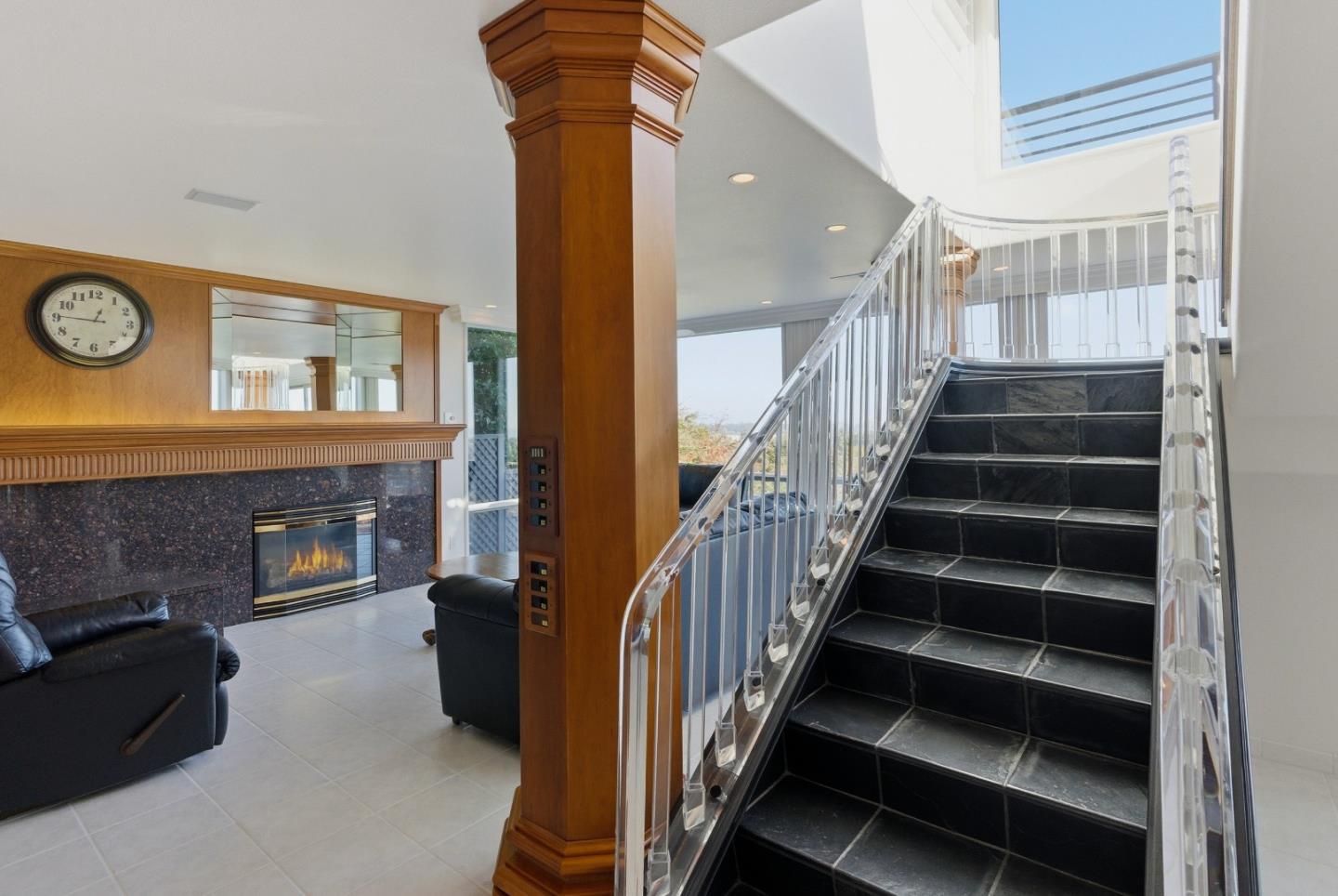 Detail Gallery Image 49 of 56 For 902 Laurent St, Santa Cruz,  CA 95060 - 3 Beds | 2/1 Baths