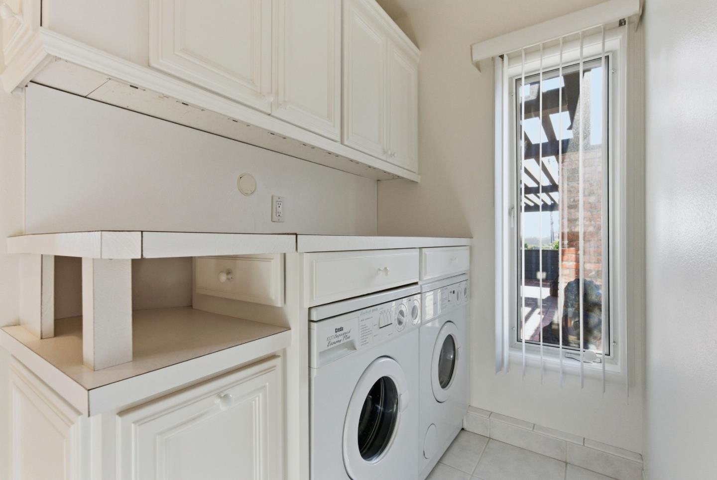 Detail Gallery Image 50 of 56 For 902 Laurent St, Santa Cruz,  CA 95060 - 3 Beds | 2/1 Baths