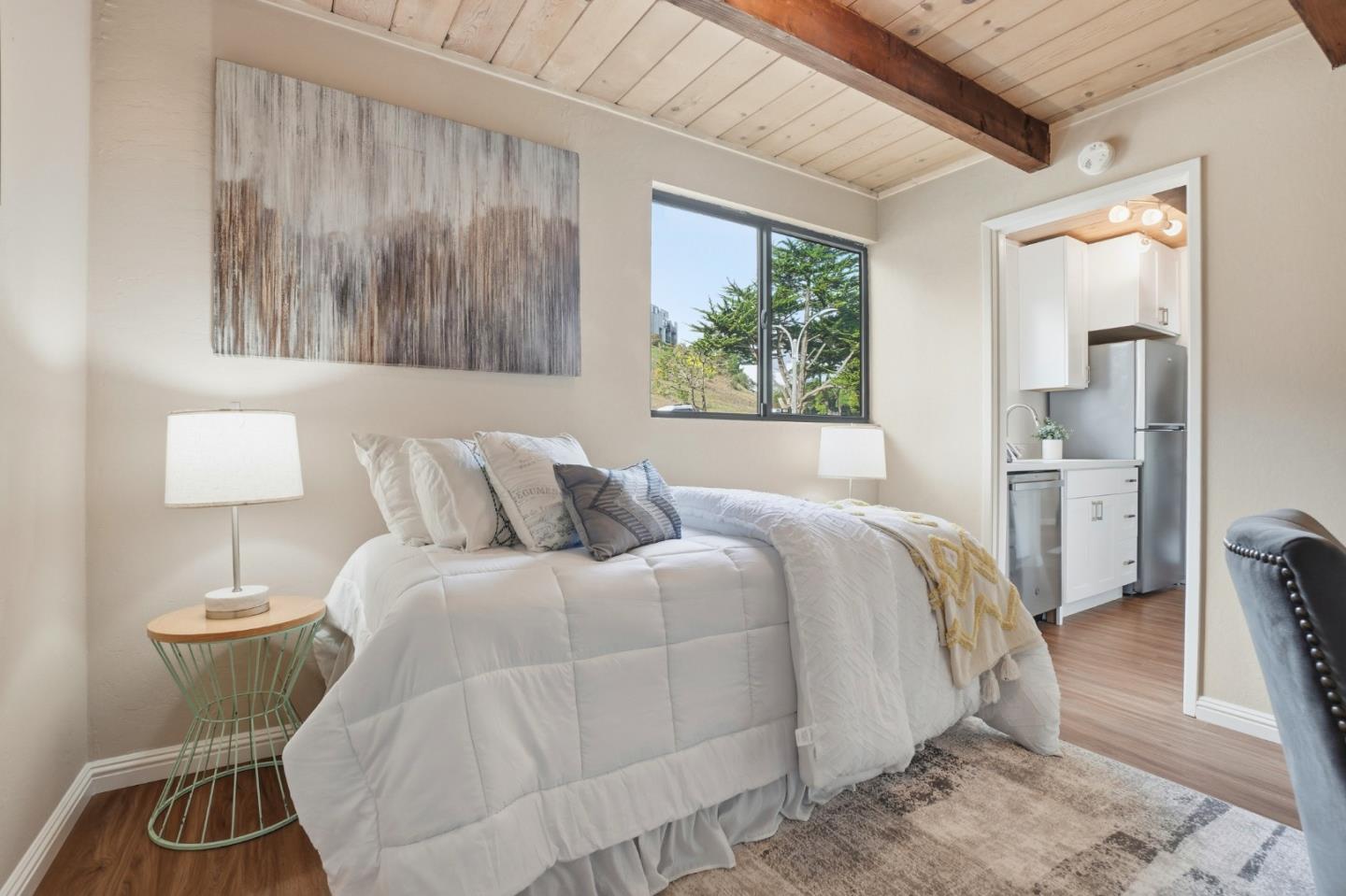 Detail Gallery Image 19 of 29 For 1927 Diamond St #2,  San Francisco,  CA 94131 - 2 Beds | 1 Baths