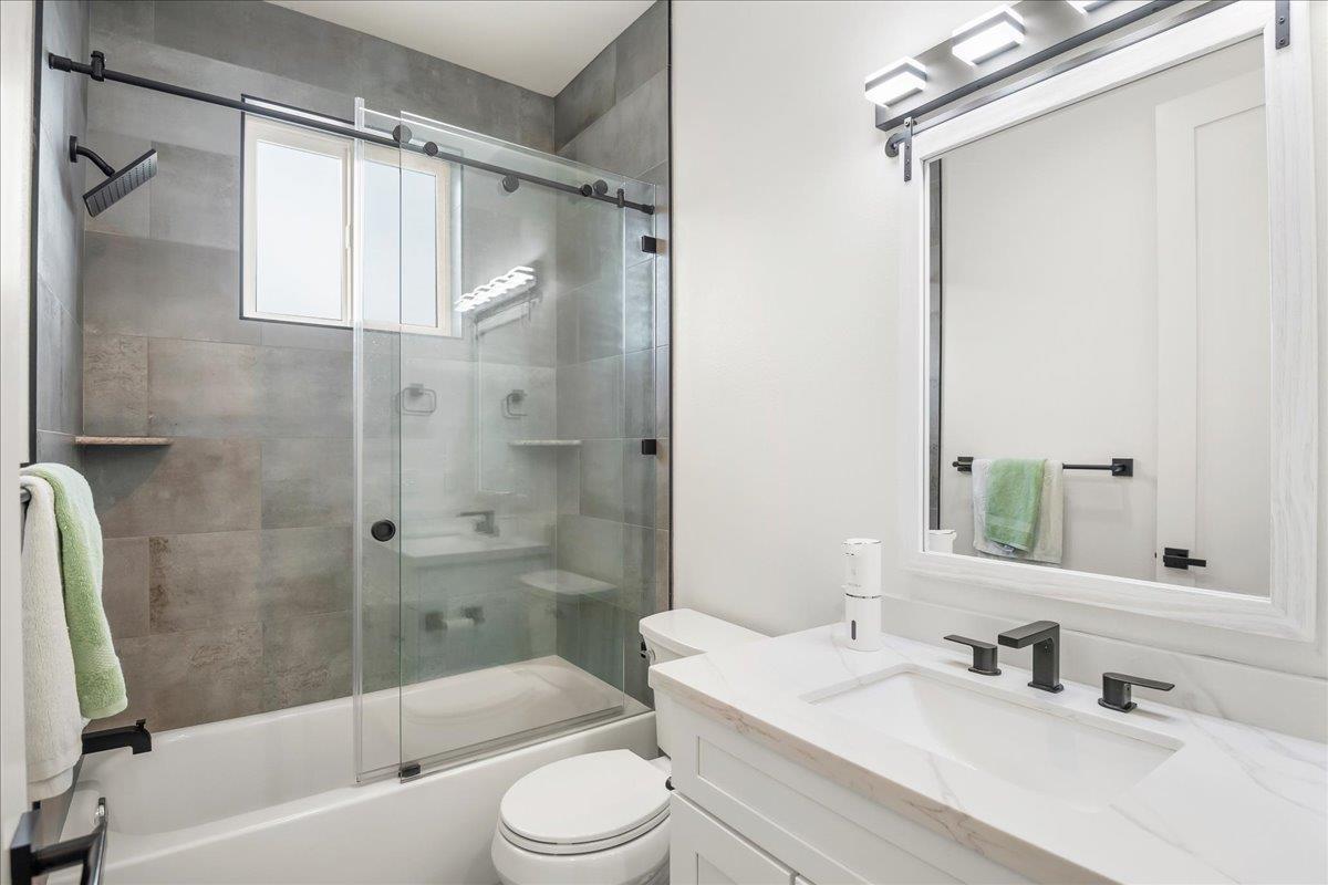 Detail Gallery Image 22 of 29 For 202 W Rincon Ave, Campbell,  CA 95008 - 4 Beds | 4 Baths