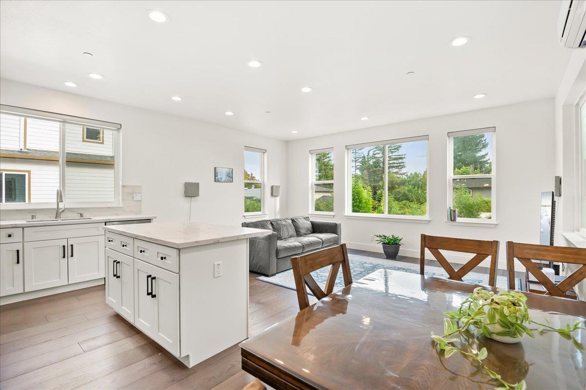 Detail Gallery Image 5 of 29 For 202 W Rincon Ave, Campbell,  CA 95008 - 4 Beds | 4 Baths