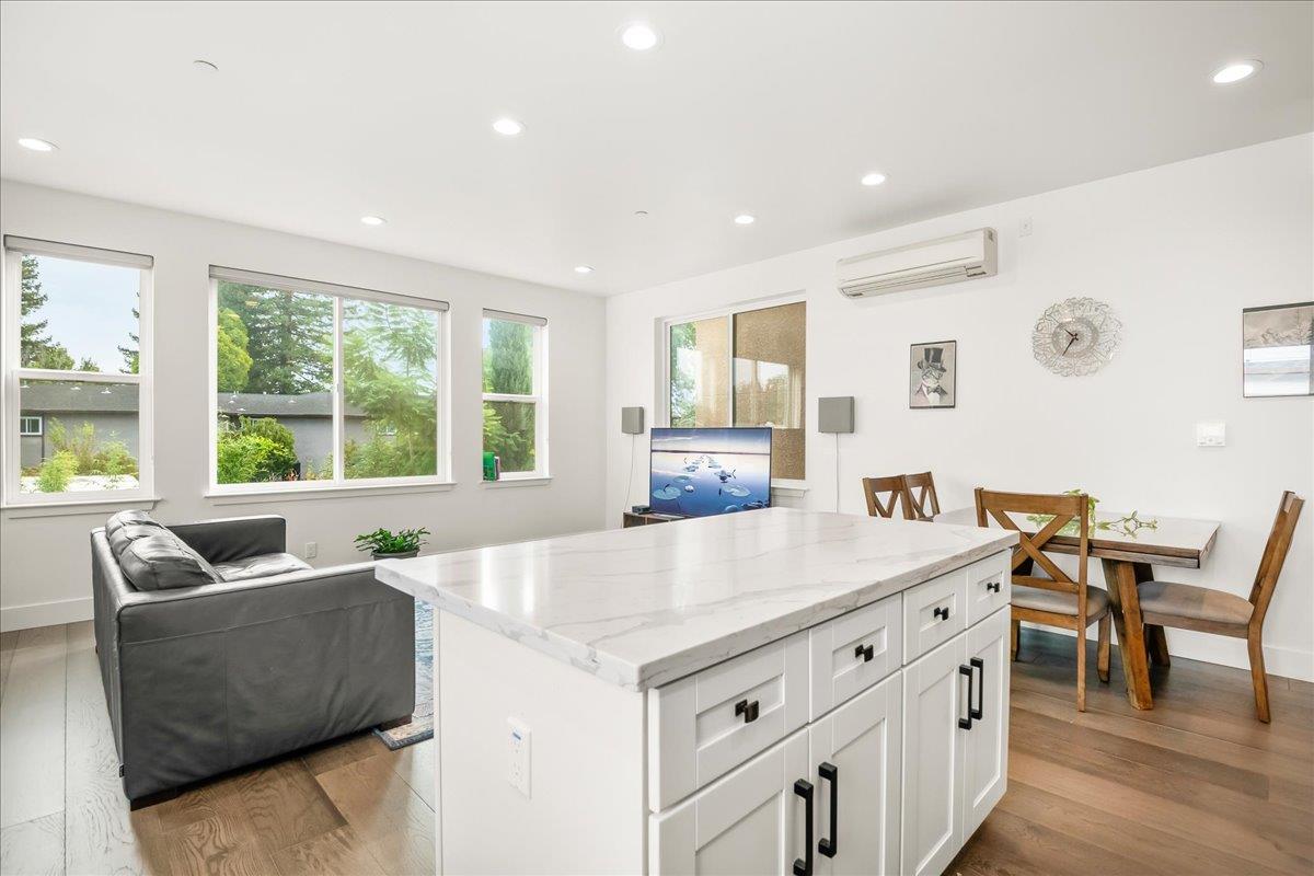 Detail Gallery Image 7 of 29 For 202 W Rincon Ave, Campbell,  CA 95008 - 4 Beds | 4 Baths