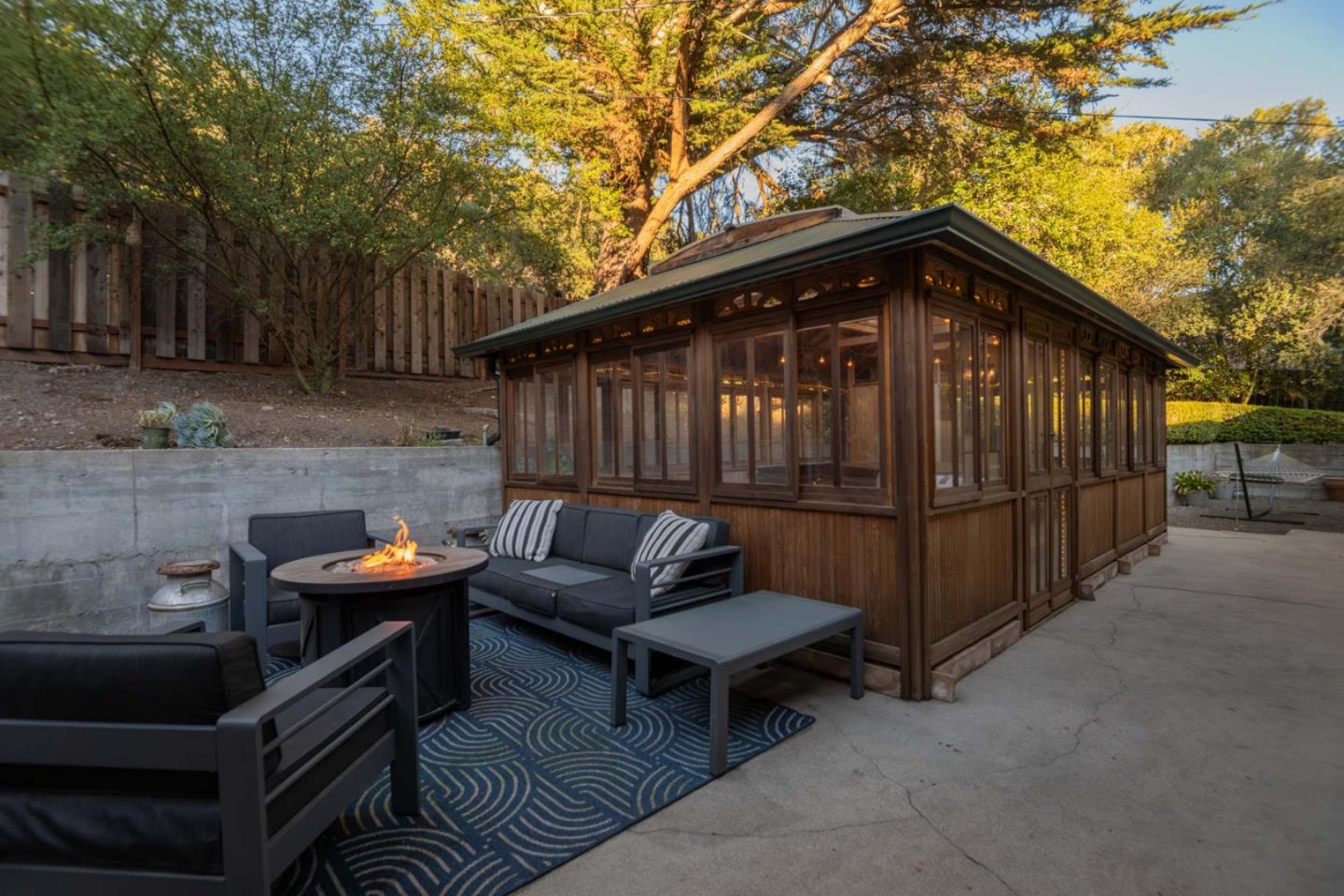 Detail Gallery Image 18 of 26 For 25315 Flanders Dr, Carmel,  CA 93923 - 3 Beds | 2/2 Baths