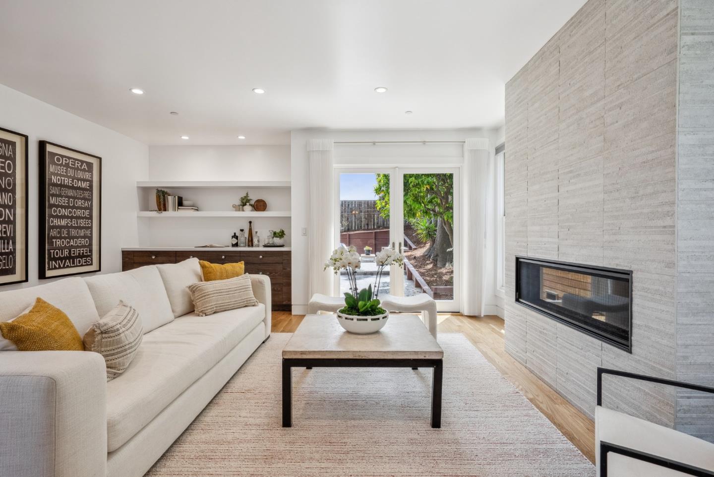 Detail Gallery Image 28 of 110 For 1 Millbrae Cir, Millbrae,  CA 94030 - 5 Beds | 4 Baths