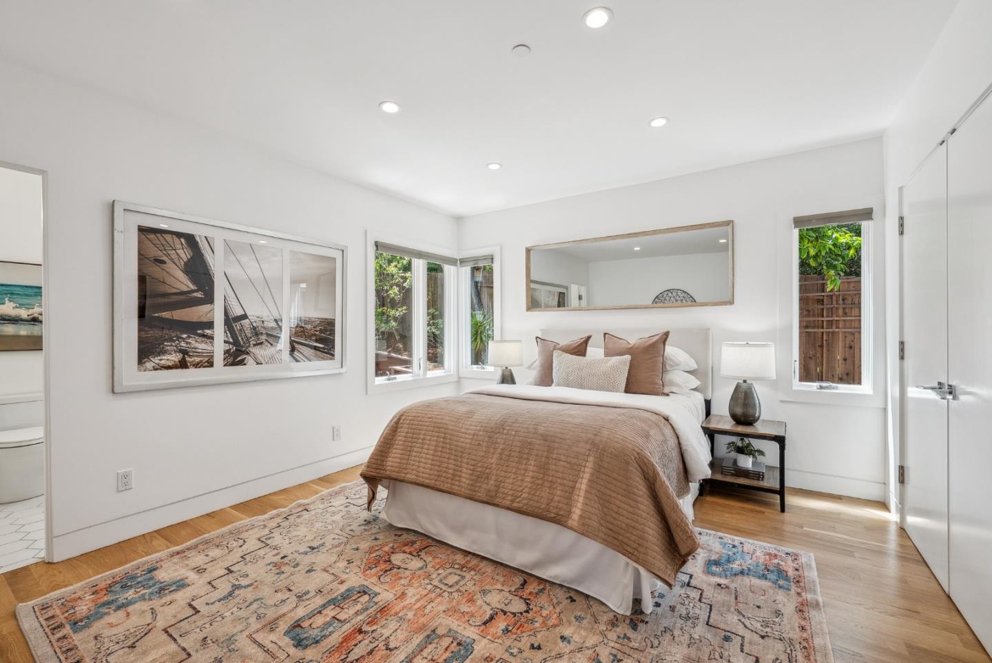 Detail Gallery Image 46 of 110 For 1 Millbrae Cir, Millbrae,  CA 94030 - 5 Beds | 4 Baths