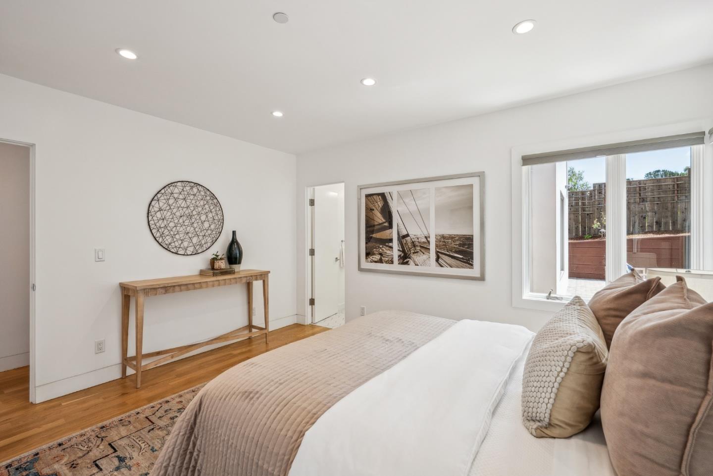 Detail Gallery Image 48 of 110 For 1 Millbrae Cir, Millbrae,  CA 94030 - 5 Beds | 4 Baths