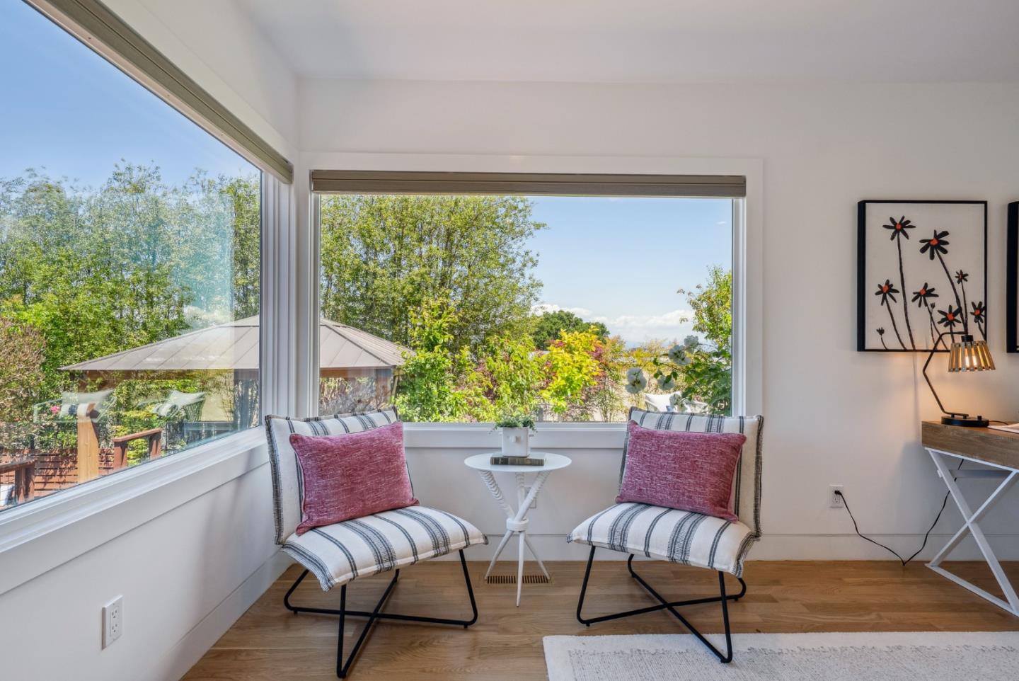 Detail Gallery Image 62 of 110 For 1 Millbrae Cir, Millbrae,  CA 94030 - 5 Beds | 4 Baths