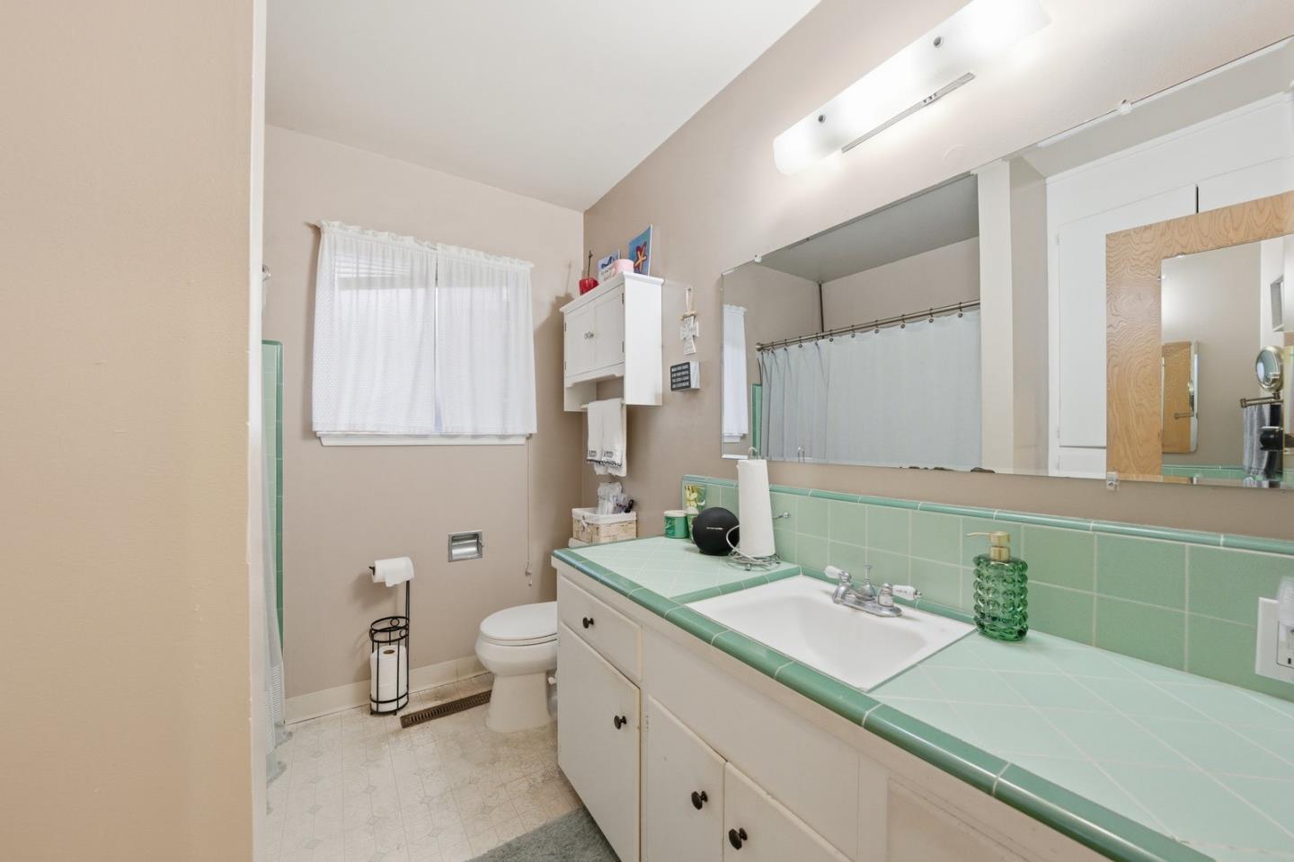 Detail Gallery Image 20 of 25 For Normandy Way, Santa Clara,  CA 95050 - – Beds | – Baths