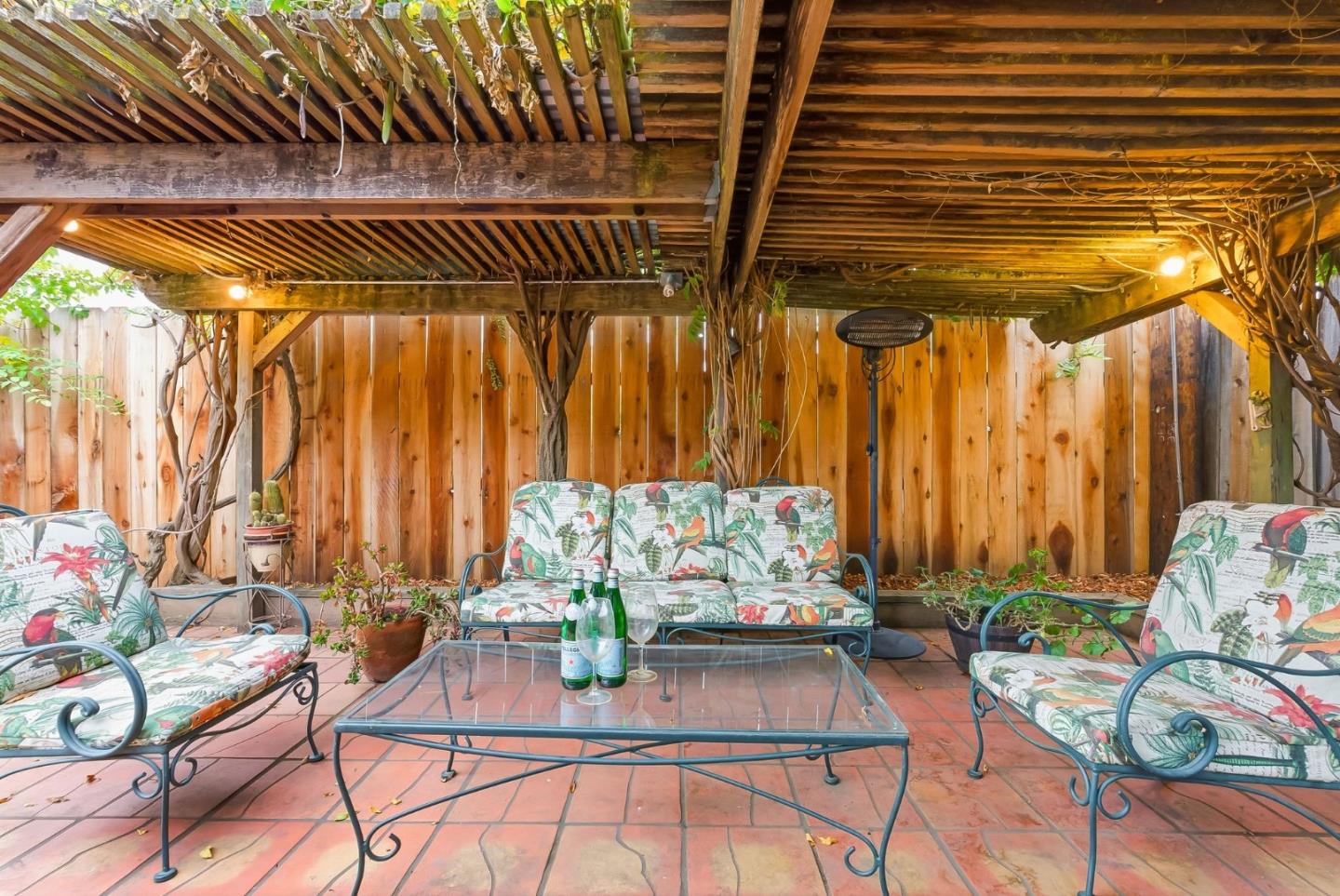 Detail Gallery Image 31 of 34 For 1978 Kobara Ln, San Jose,  CA 95124 - 3 Beds | 2 Baths