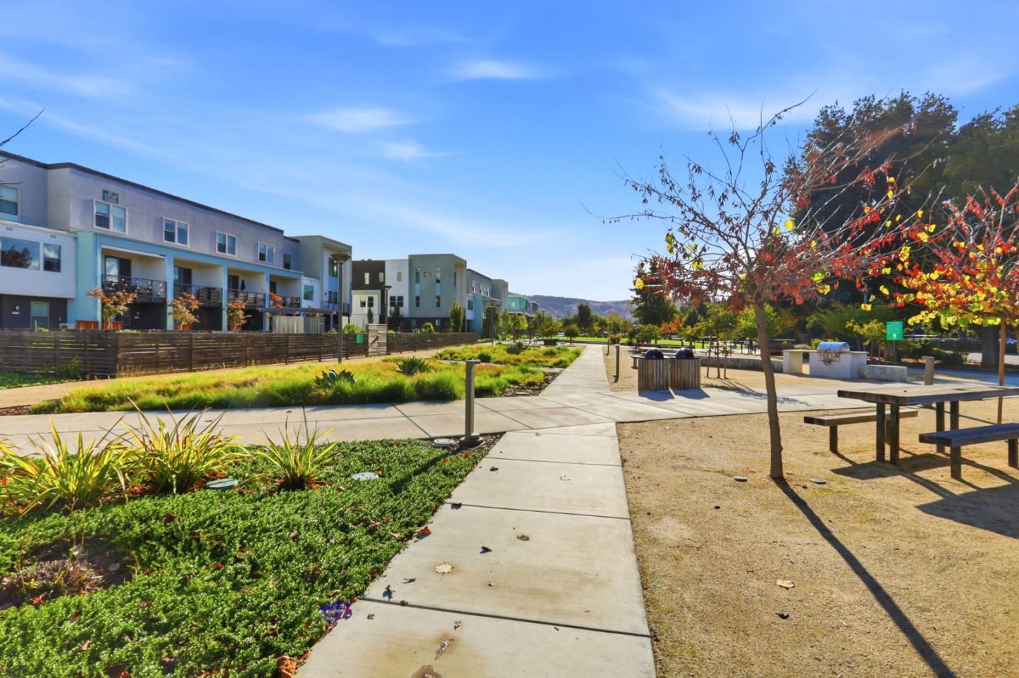 Detail Gallery Image 21 of 32 For 5740 Vibrant Loop, San Jose,  CA 95119 - 2 Beds | 2/1 Baths