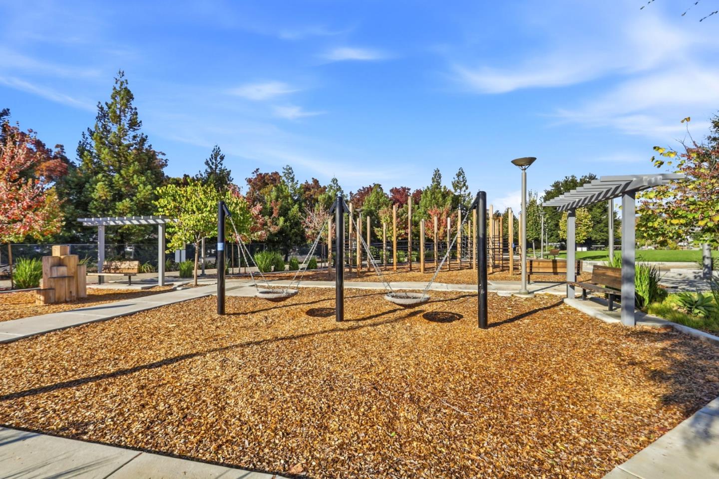 Detail Gallery Image 31 of 32 For 5740 Vibrant Loop, San Jose,  CA 95119 - 2 Beds | 2/1 Baths