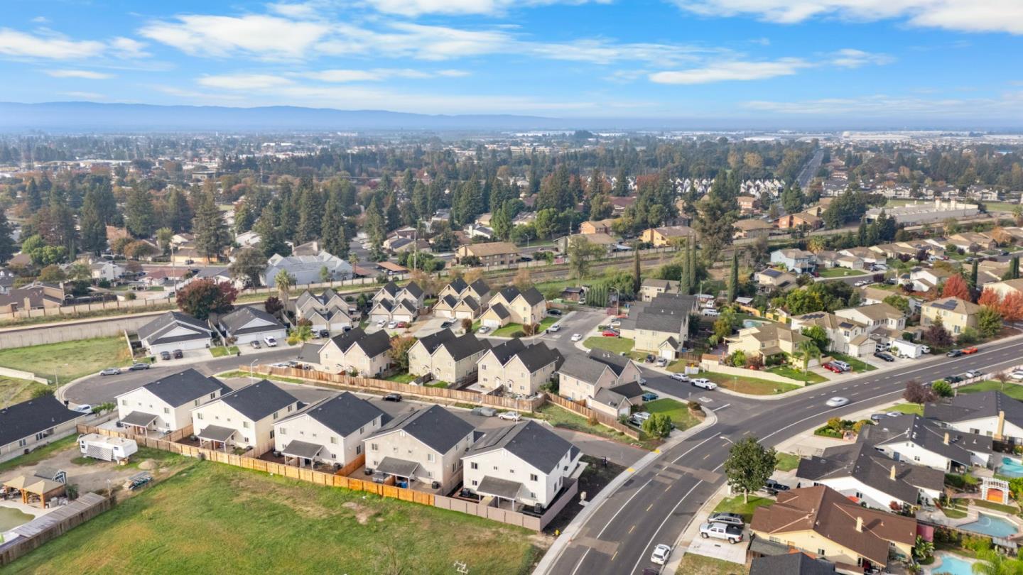 Detail Gallery Image 27 of 37 For 930 W Alameda St, Manteca,  CA 95336 - – Beds | – Baths