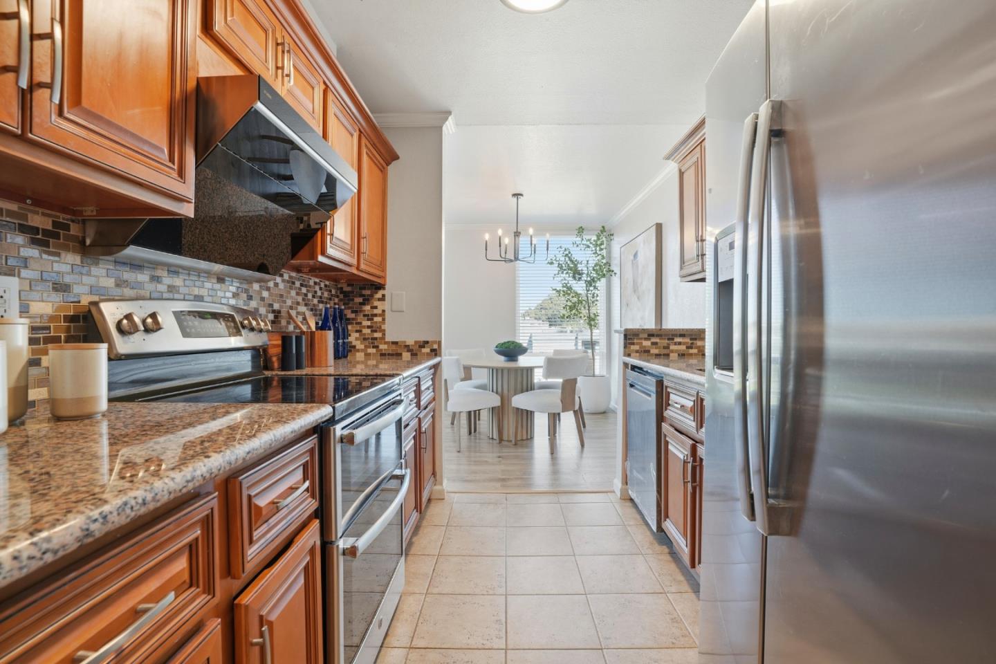 Detail Gallery Image 12 of 41 For 1171 Compass Ln #305,  Foster City,  CA 94404 - 2 Beds | 2 Baths