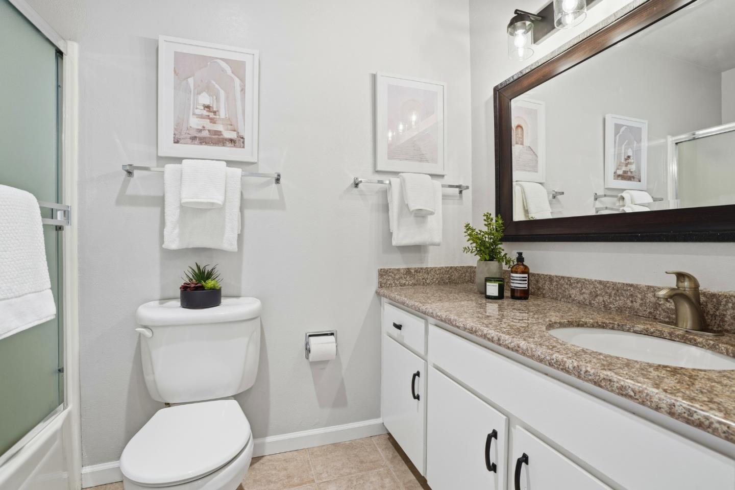 Detail Gallery Image 21 of 41 For 1171 Compass Ln #305,  Foster City,  CA 94404 - 2 Beds | 2 Baths