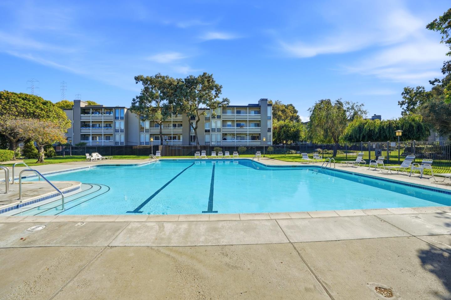 Detail Gallery Image 33 of 41 For 1171 Compass Ln #305,  Foster City,  CA 94404 - 2 Beds | 2 Baths