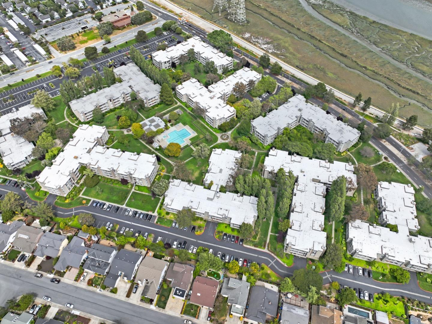 Detail Gallery Image 38 of 41 For 1171 Compass Ln #305,  Foster City,  CA 94404 - 2 Beds | 2 Baths