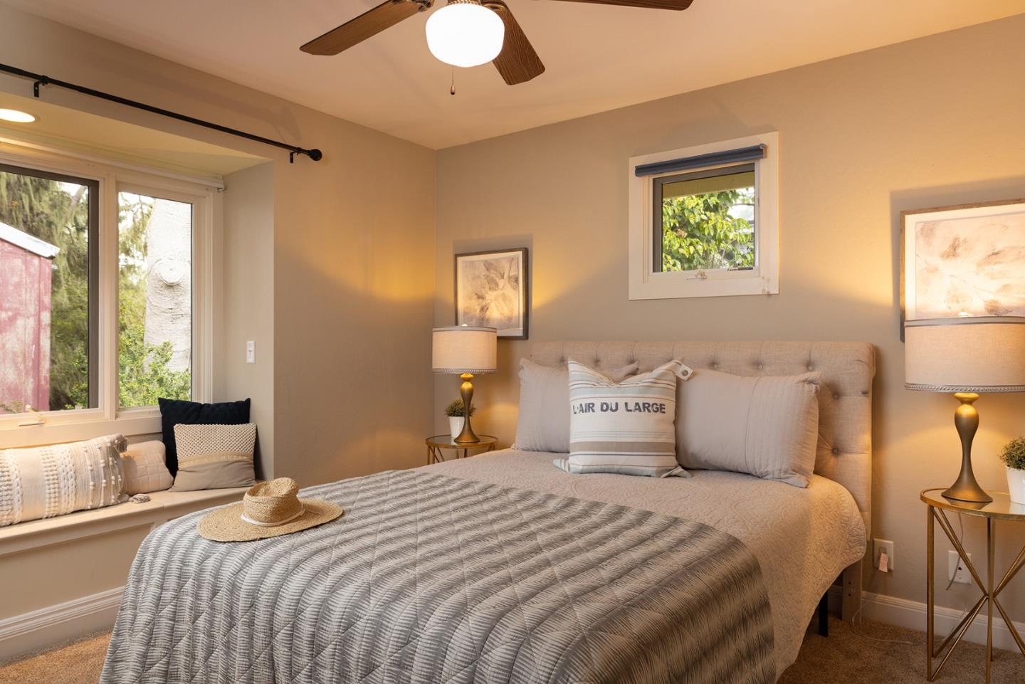 Detail Gallery Image 20 of 30 For 1006 Sunset Dr, Pacific Grove,  CA 93950 - 3 Beds | 2/1 Baths