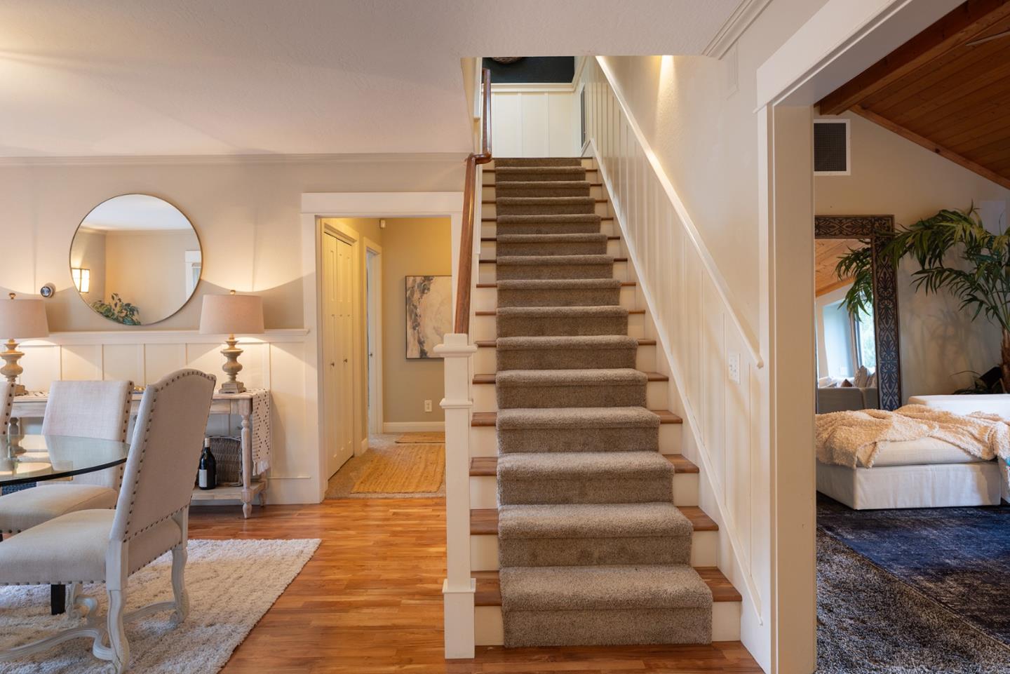 Detail Gallery Image 21 of 30 For 1006 Sunset Dr, Pacific Grove,  CA 93950 - 3 Beds | 2/1 Baths