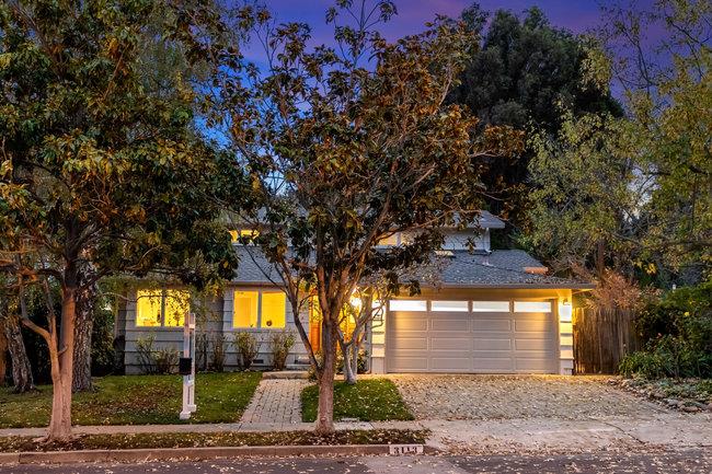 Detail Gallery Image 4 of 57 For 3113 Granger Way, Redwood City,  CA 94061 - 4 Beds | 3 Baths