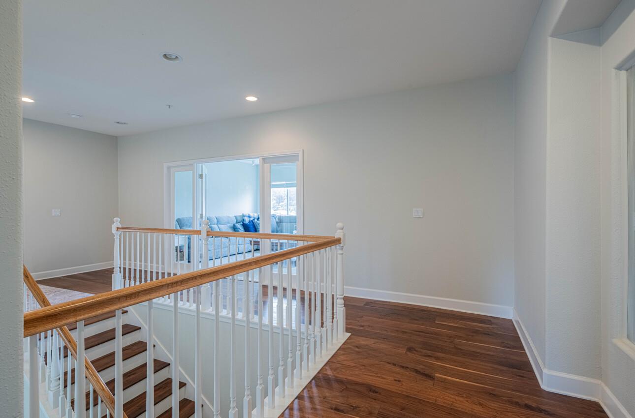 Detail Gallery Image 27 of 60 For 17403 Avenida Los Altos, Salinas,  CA 93907 - 5 Beds | 3 Baths