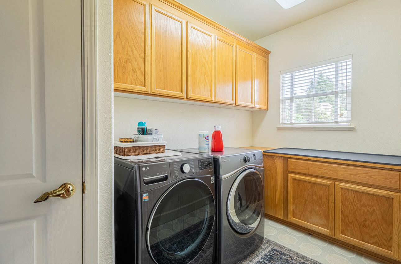 Detail Gallery Image 49 of 60 For 17403 Avenida Los Altos, Salinas,  CA 93907 - 5 Beds | 3 Baths