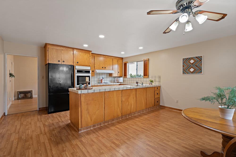 Detail Gallery Image 26 of 64 For 588 6th St, Hollister,  CA 95023 - 2 Beds | 1 Baths