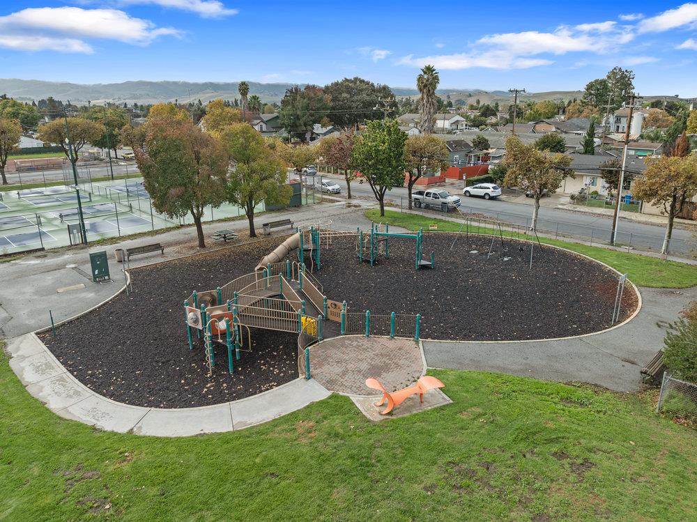 Detail Gallery Image 58 of 64 For 588 6th St, Hollister,  CA 95023 - 2 Beds | 1 Baths