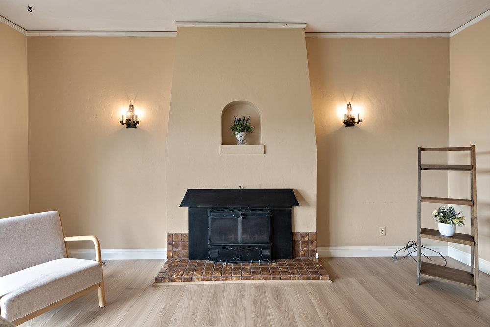 Detail Gallery Image 9 of 64 For 588 6th St, Hollister,  CA 95023 - 2 Beds | 1 Baths