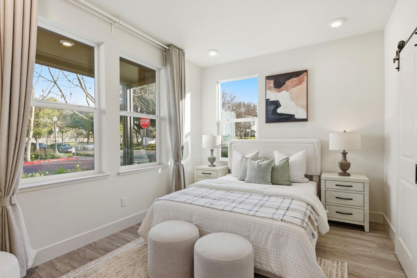 Detail Gallery Image 3 of 27 For 557 Charles Fraker Ter #1,  Sunnyvale,  CA 94085 - 4 Beds | 3/1 Baths