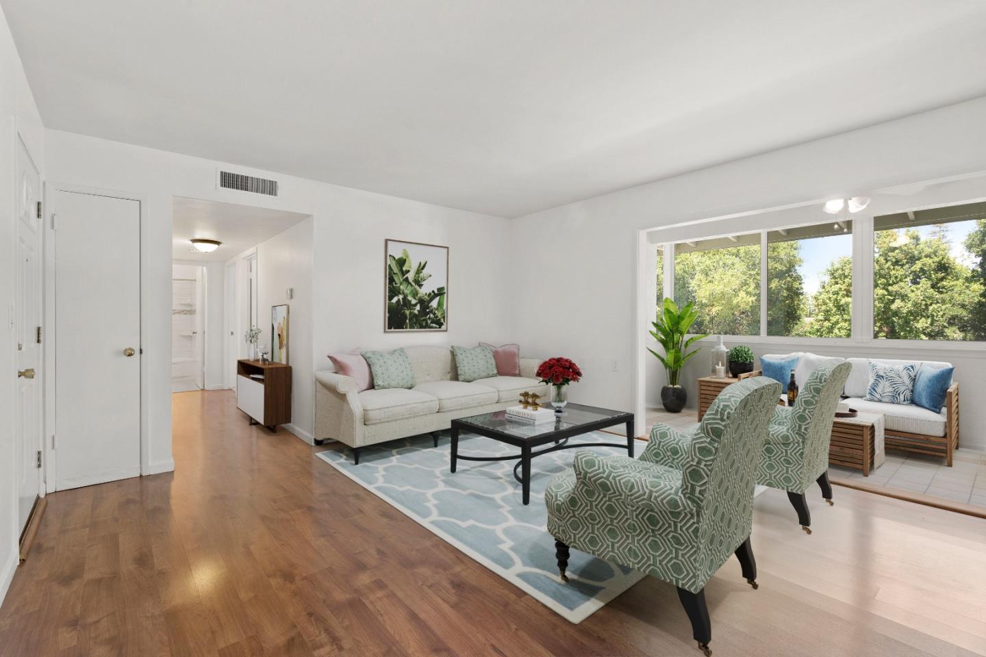 Detail Gallery Image 2 of 12 For 14225 Lora Dr #70,  Los Gatos,  CA 95032 - 2 Beds | 1 Baths