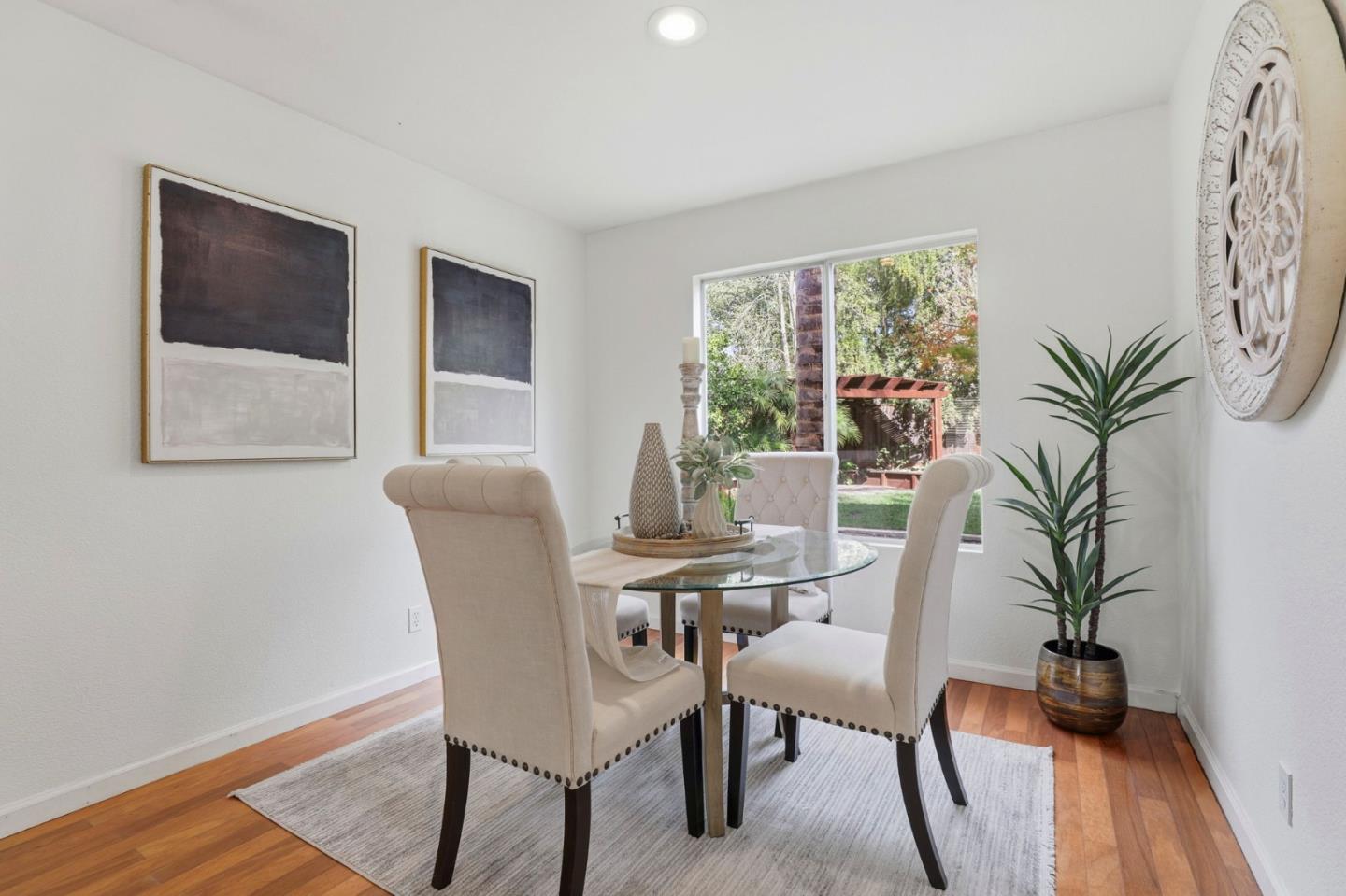 Detail Gallery Image 24 of 55 For 1341 Briarberry Ln, Gilroy,  CA 95020 - 4 Beds | 2/1 Baths