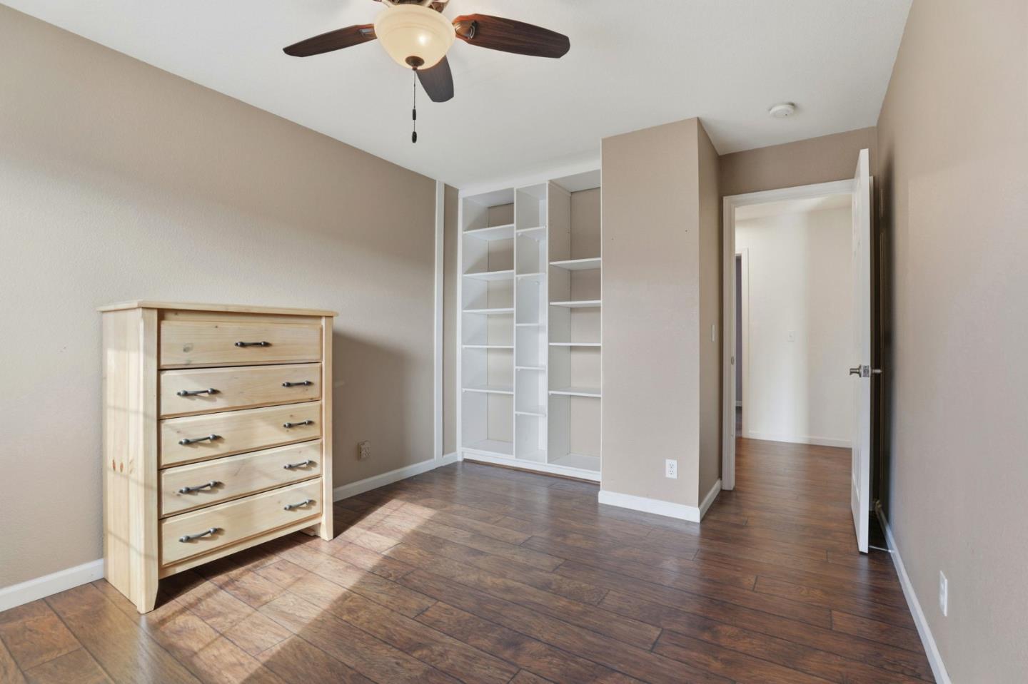 Detail Gallery Image 33 of 55 For 1341 Briarberry Ln, Gilroy,  CA 95020 - 4 Beds | 2/1 Baths