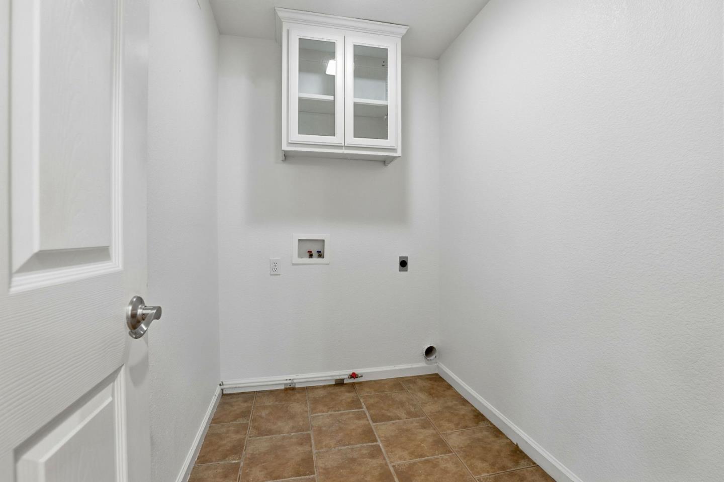 Detail Gallery Image 46 of 55 For 1341 Briarberry Ln, Gilroy,  CA 95020 - 4 Beds | 2/1 Baths