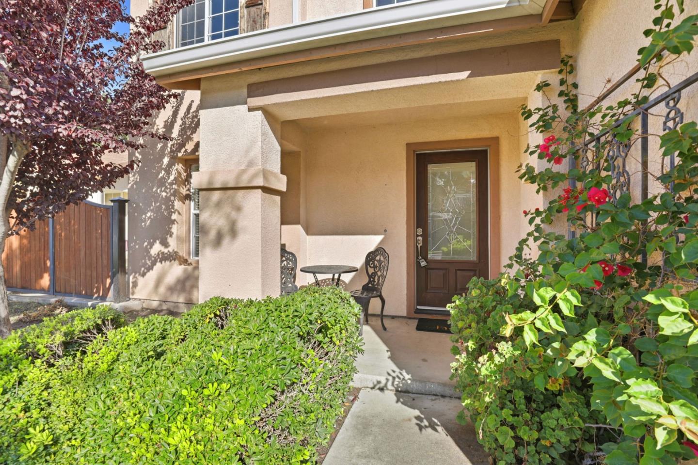 Detail Gallery Image 5 of 55 For 1341 Briarberry Ln, Gilroy,  CA 95020 - 4 Beds | 2/1 Baths