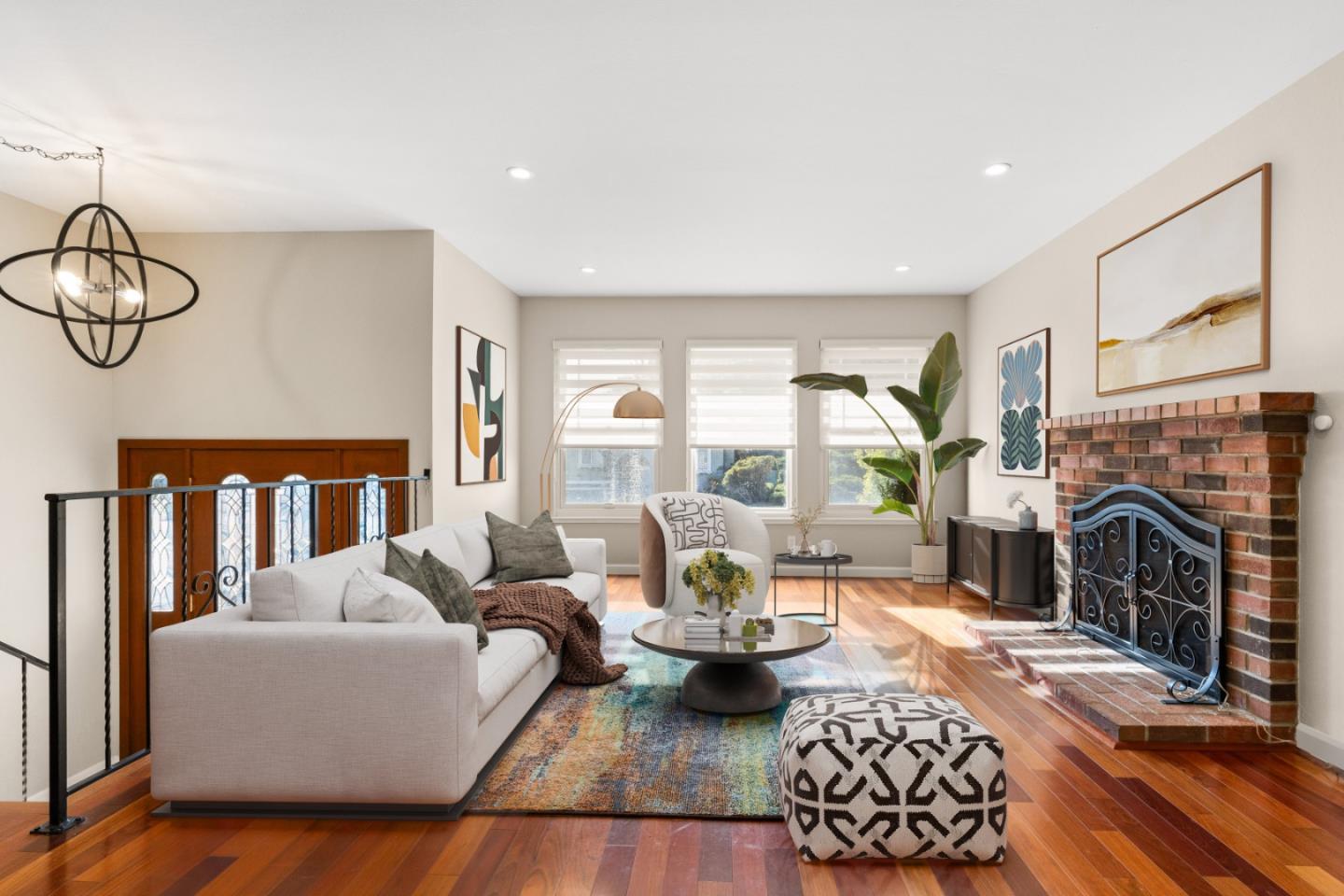 Detail Gallery Image 4 of 27 For 1020 Everglades Dr, Pacifica,  CA 94044 - 4 Beds | 3 Baths