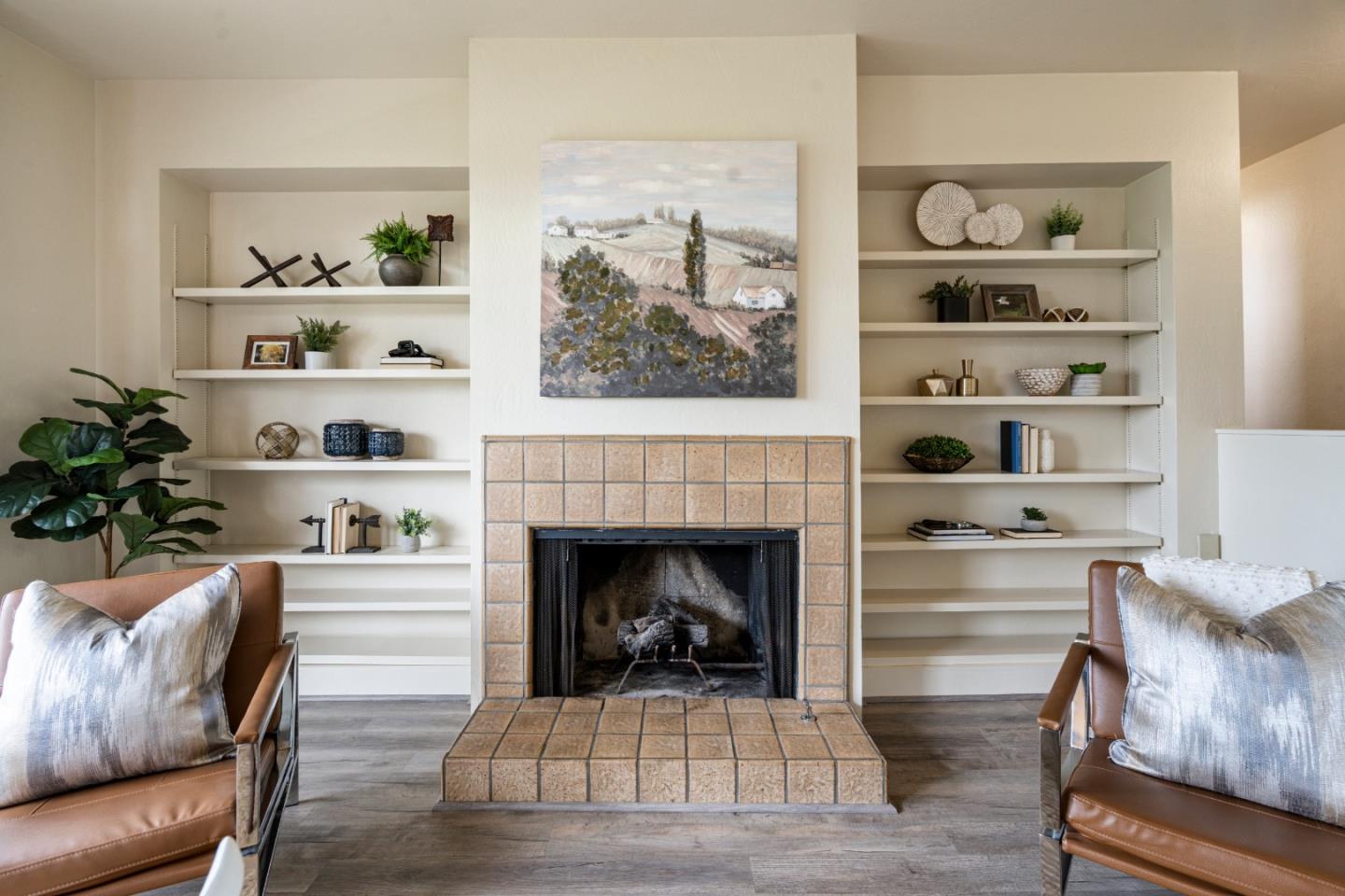 Detail Gallery Image 10 of 35 For 30 Donnas Ln, Hollister,  CA 95023 - 2 Beds | 2/1 Baths