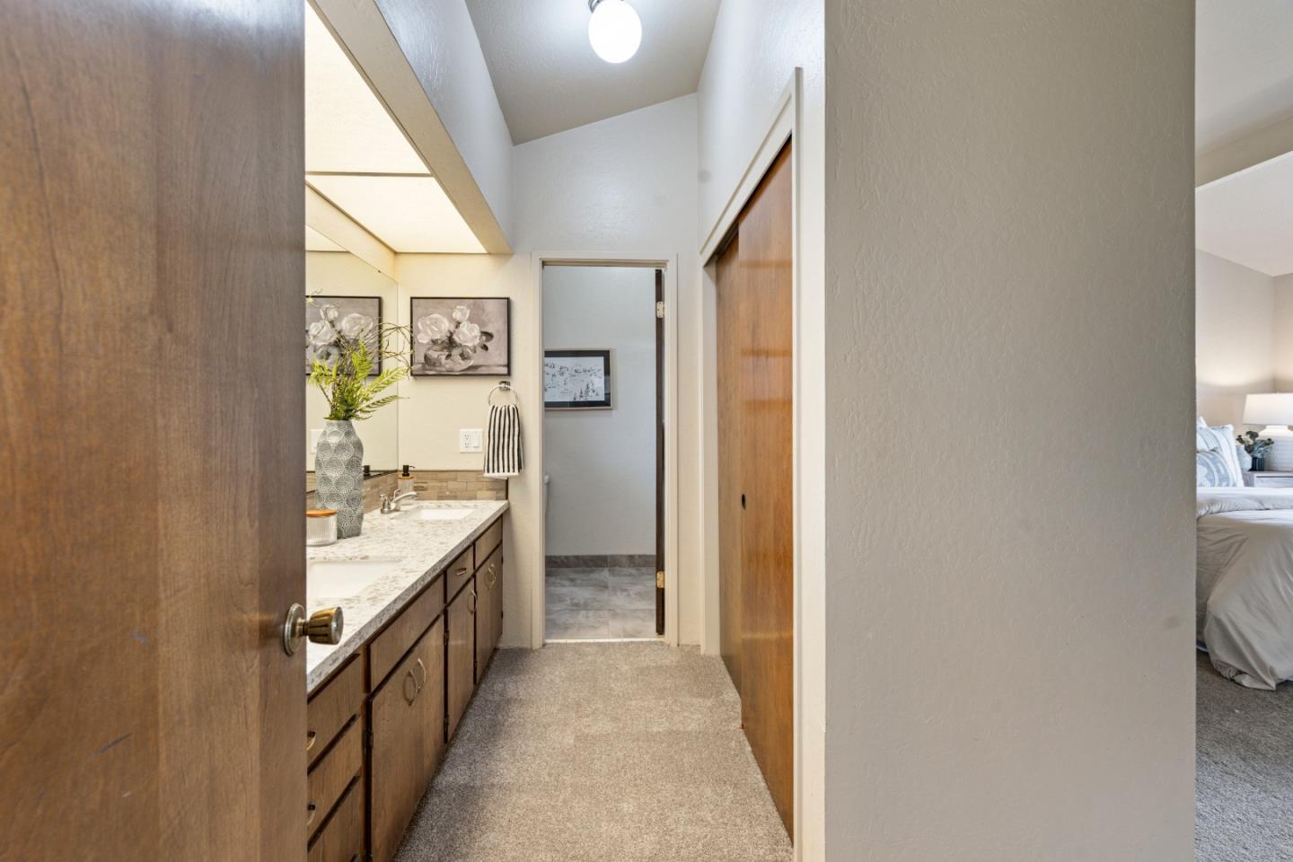 Detail Gallery Image 22 of 35 For 30 Donnas Ln, Hollister,  CA 95023 - 2 Beds | 2/1 Baths