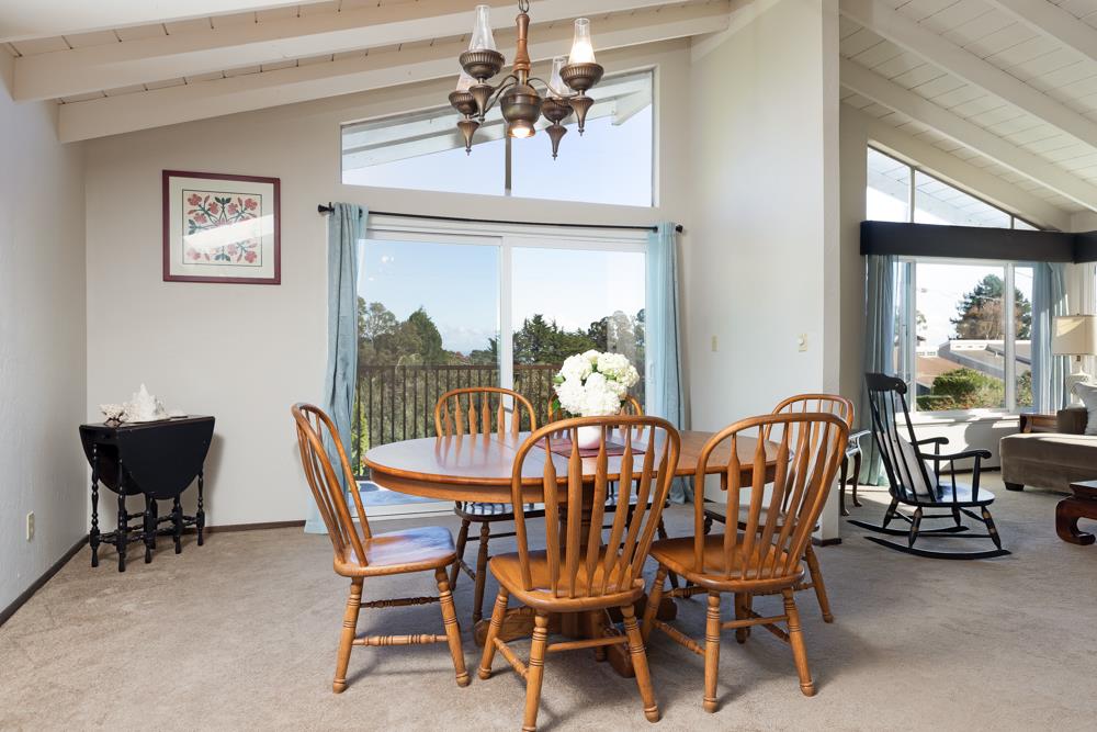 Detail Gallery Image 11 of 28 For 229 Alamo Ave, Santa Cruz,  CA 95060 - 2 Beds | 2 Baths